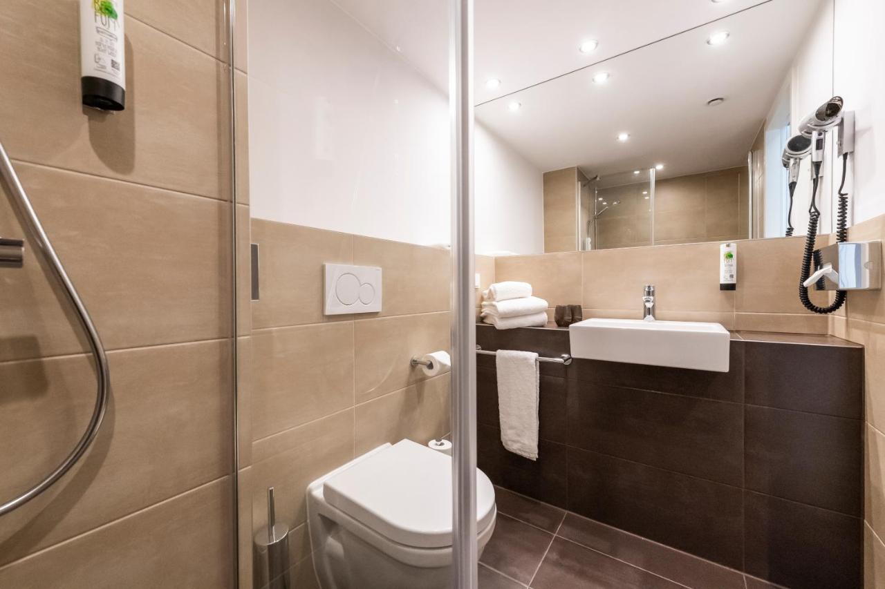 Harbr. Hotel Heilbronn Eksteriør bilde
